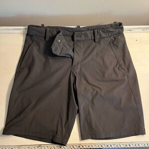Lululemon Commission Short Qwick Oxford 9" Charcoal Gray 34 Waist